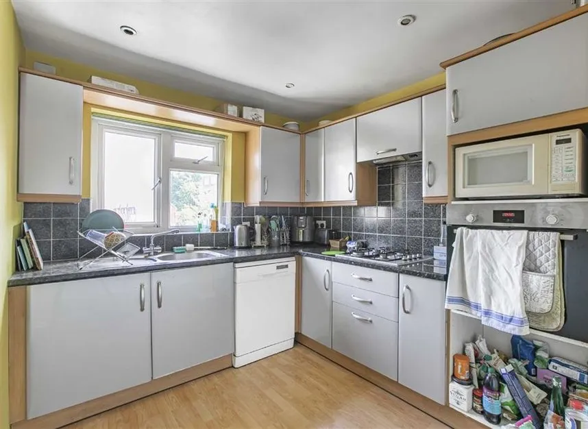 Brierly Gardens, Bethnal Green, E2, photo 5