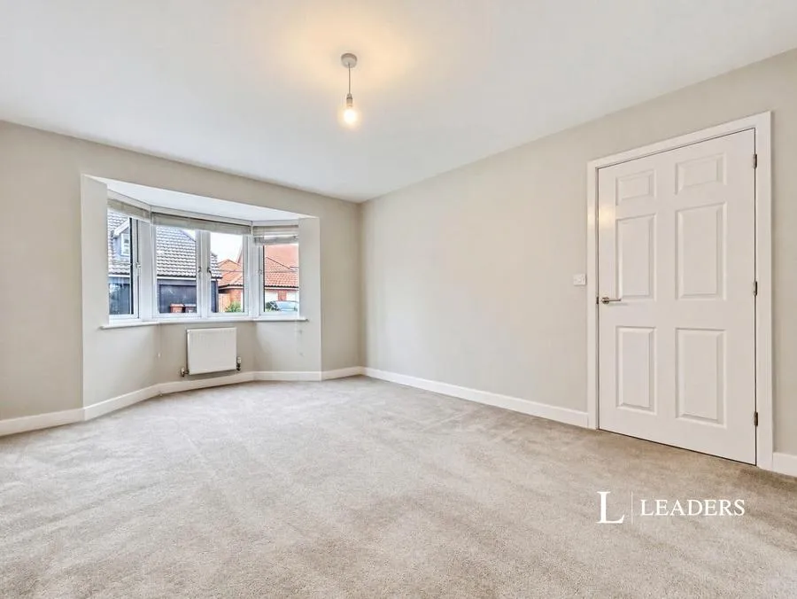 Bobbins Way, Swardeston, NR14, photo 4