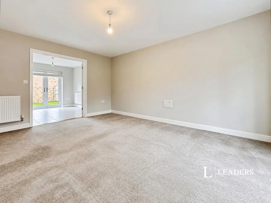 Bobbins Way, Swardeston, NR14, photo 5
