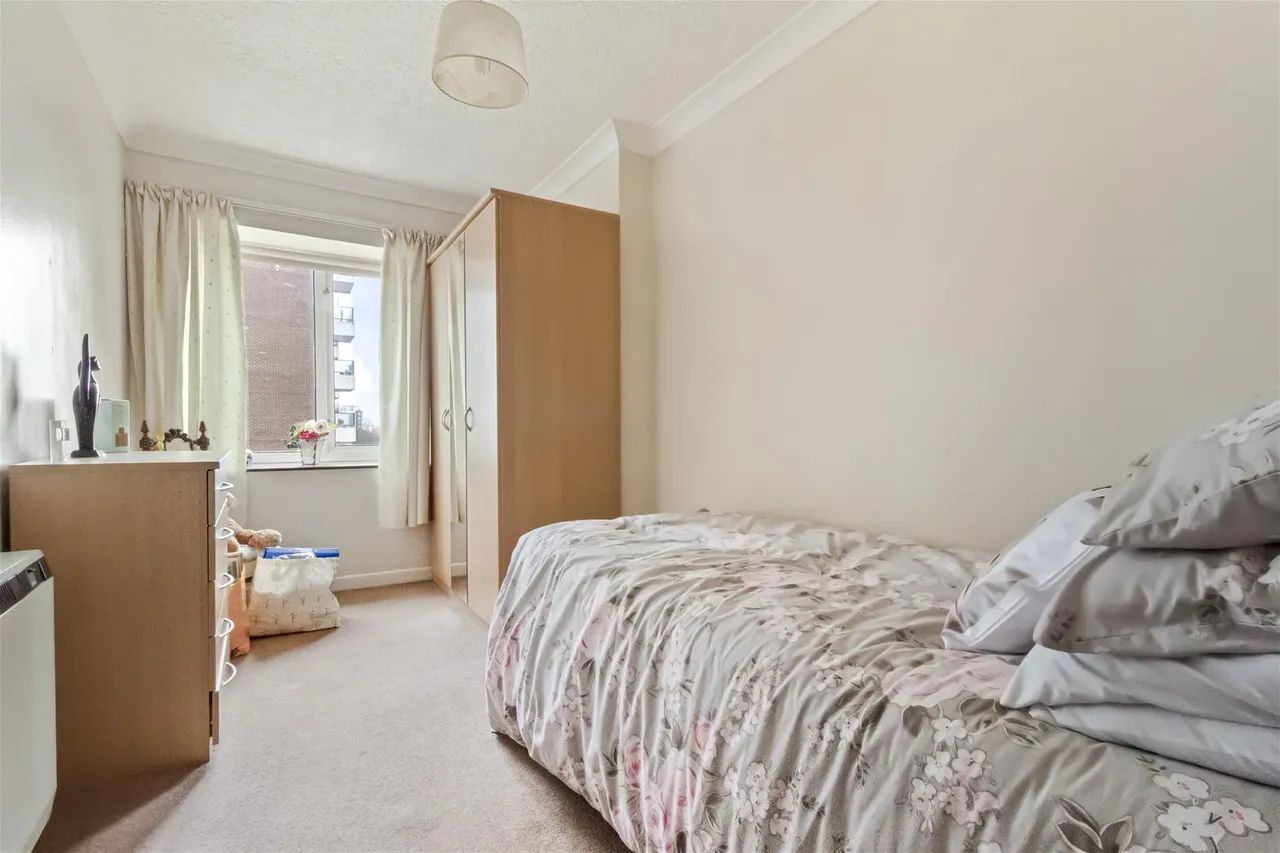 Gratwicke Road, Worthing, photo 9
