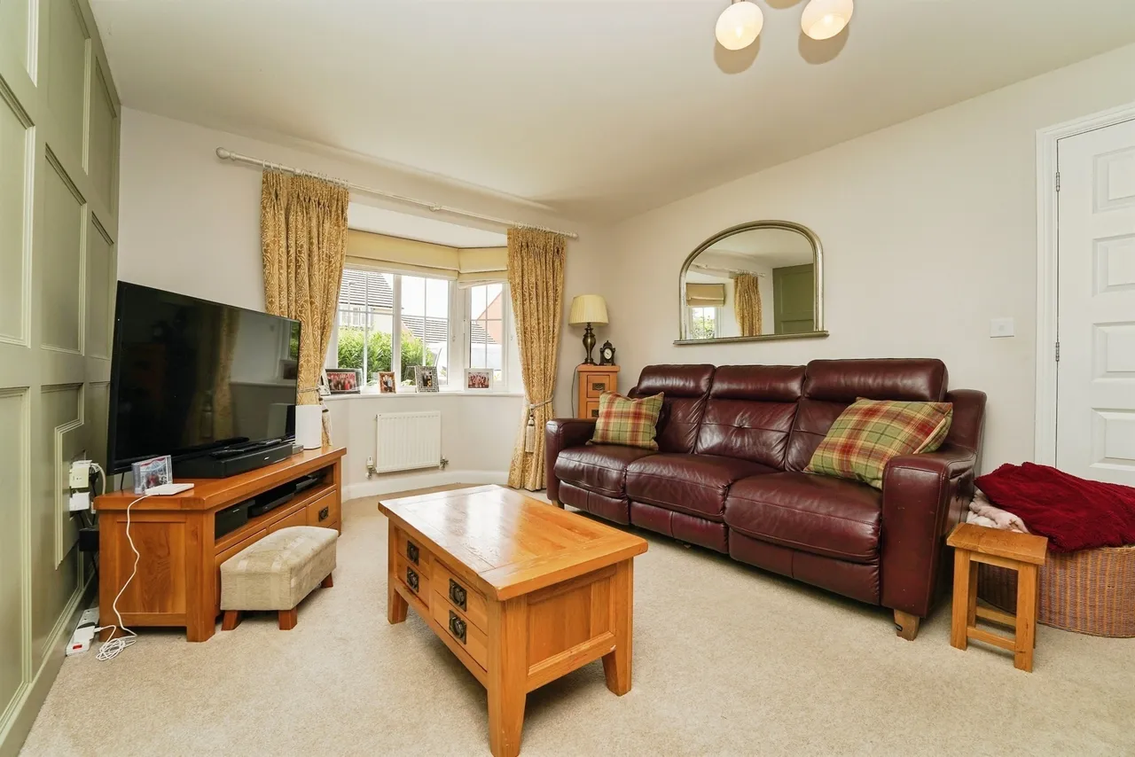 Lysander Crescent, Watchfield, SN6, photo 20