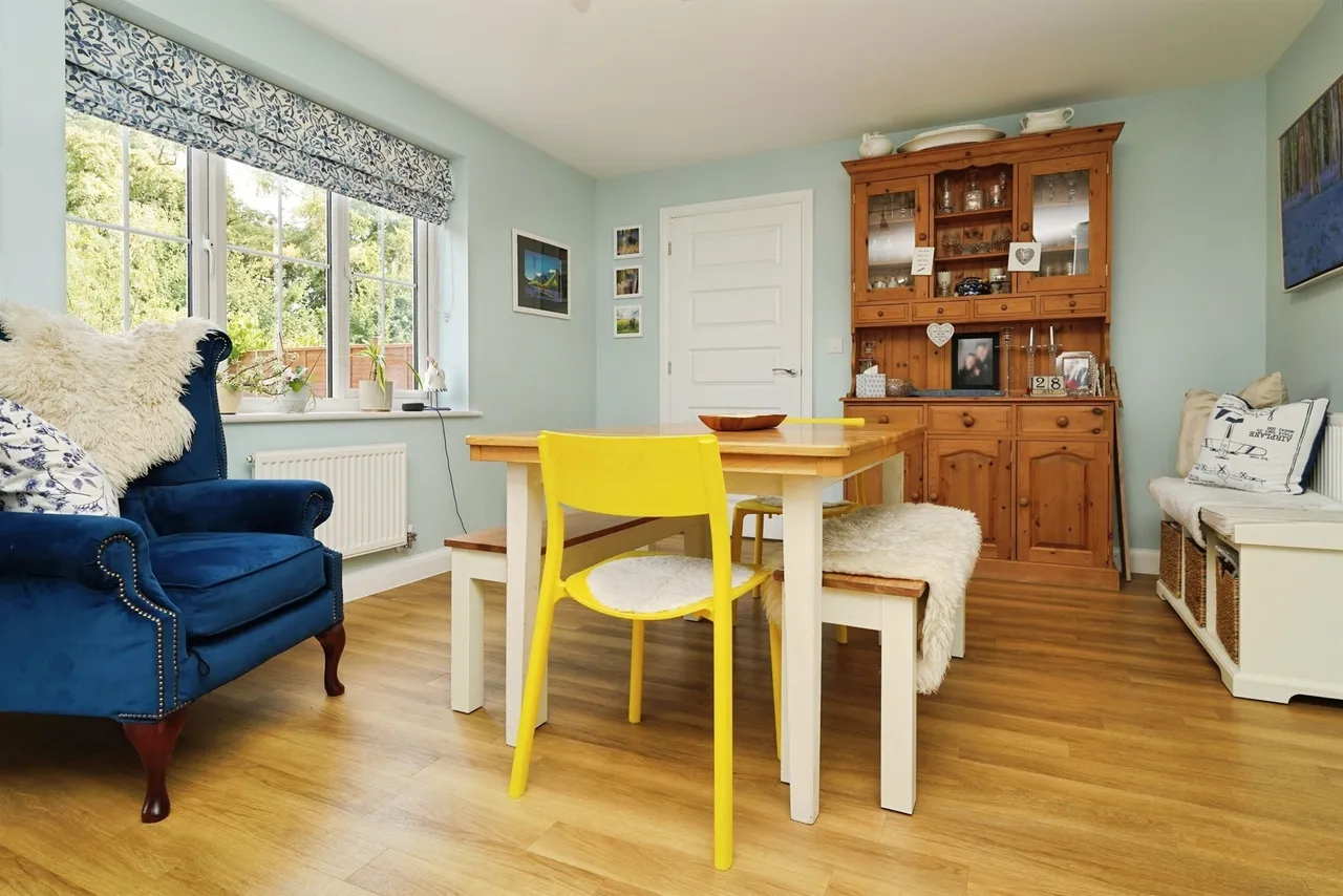 Lysander Crescent, Watchfield, SN6, photo 9