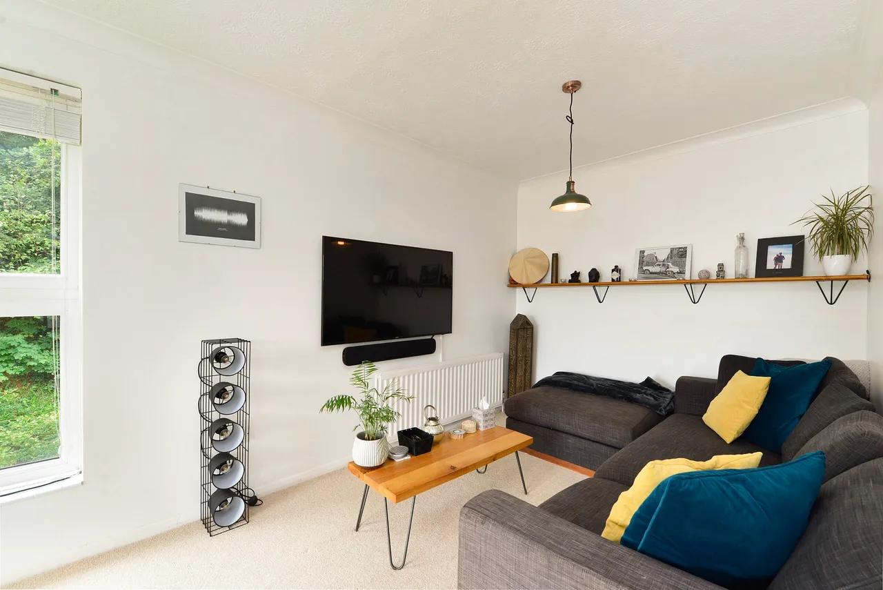 Chapel Fields Charterhouse Road, Godalming, GU7, photo 5