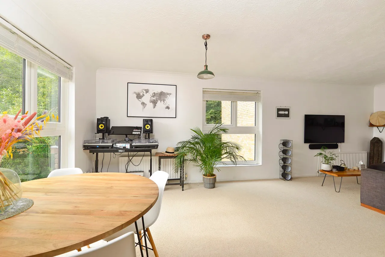 Chapel Fields Charterhouse Road, Godalming, GU7, photo 2