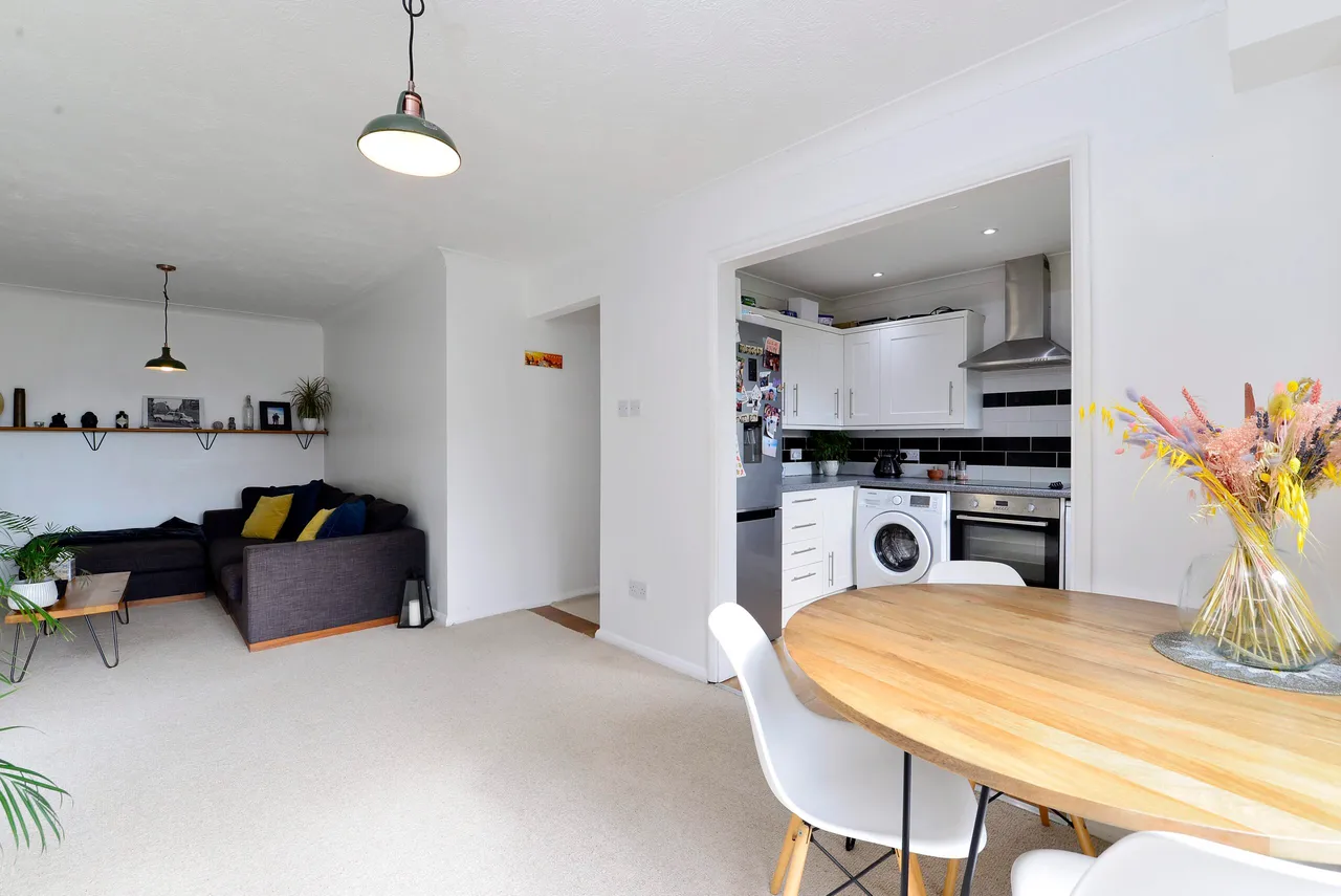 Chapel Fields Charterhouse Road, Godalming, GU7, photo 6