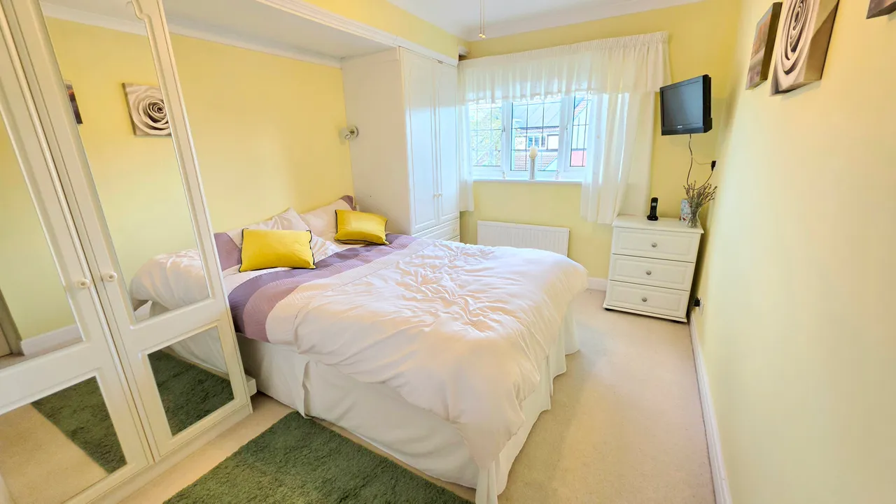 Peregrine View, Droylsden, M43, photo 15