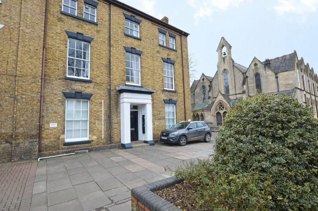 1 bed flat for sale, Warwick Street, Rugby