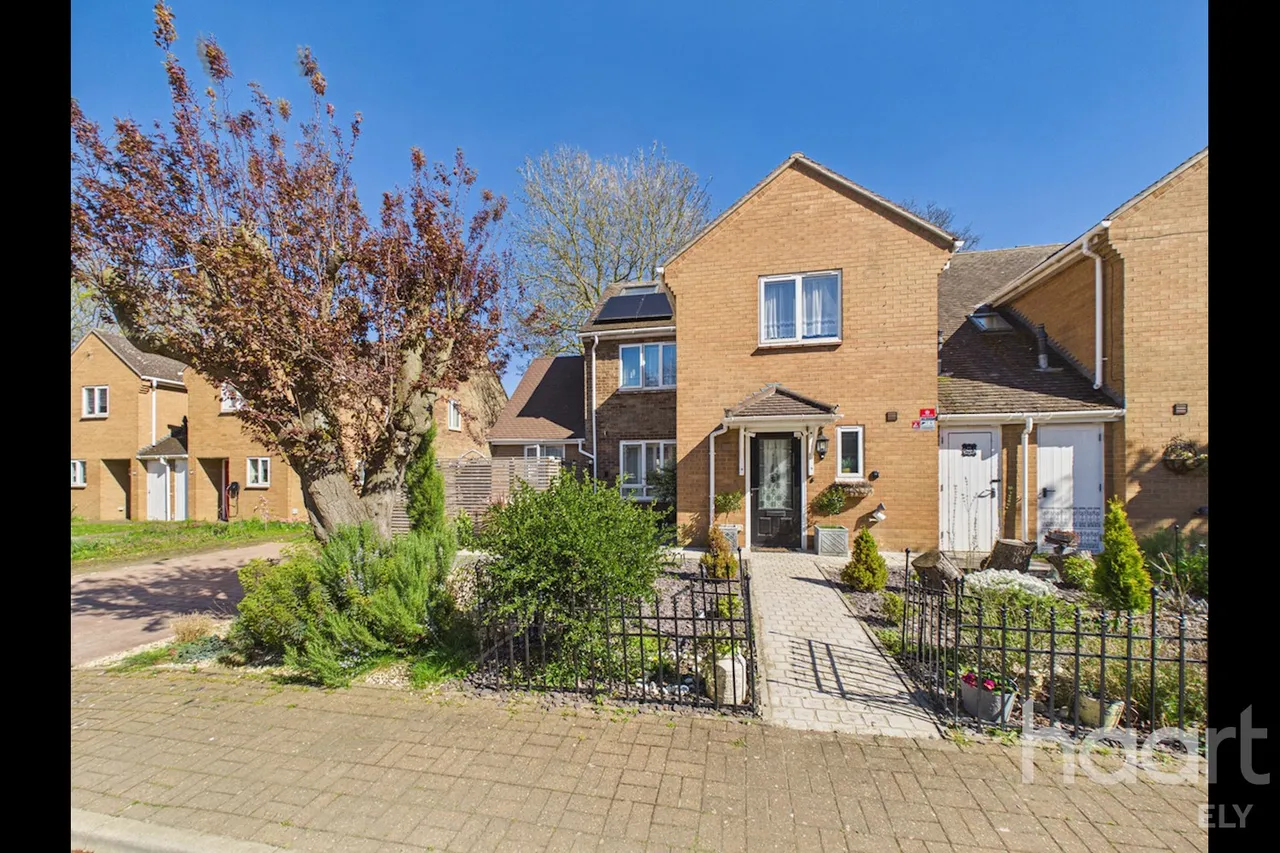 4 bed house for sale, Nigel Road, Ely, CB7