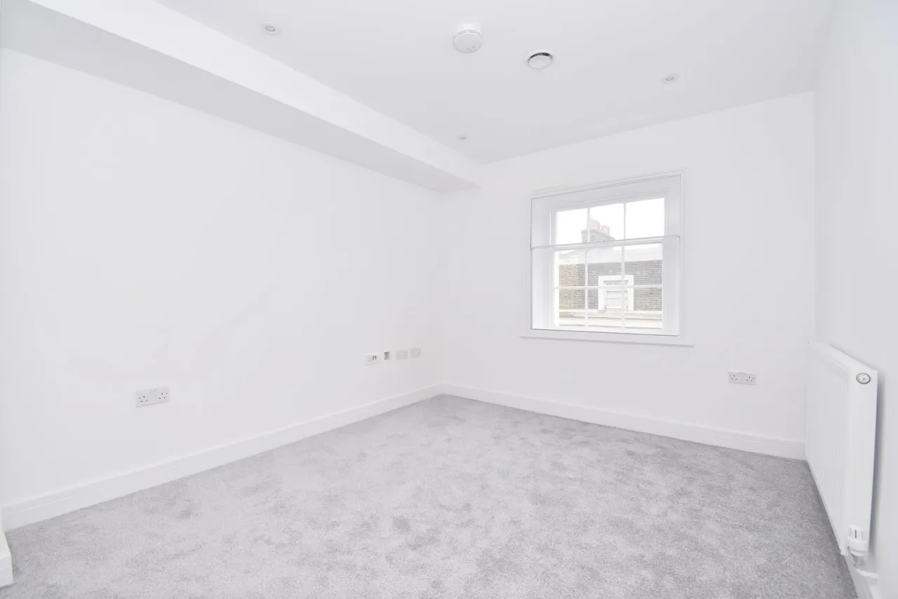 Harmer Street, Gravesend, DA12, photo 3