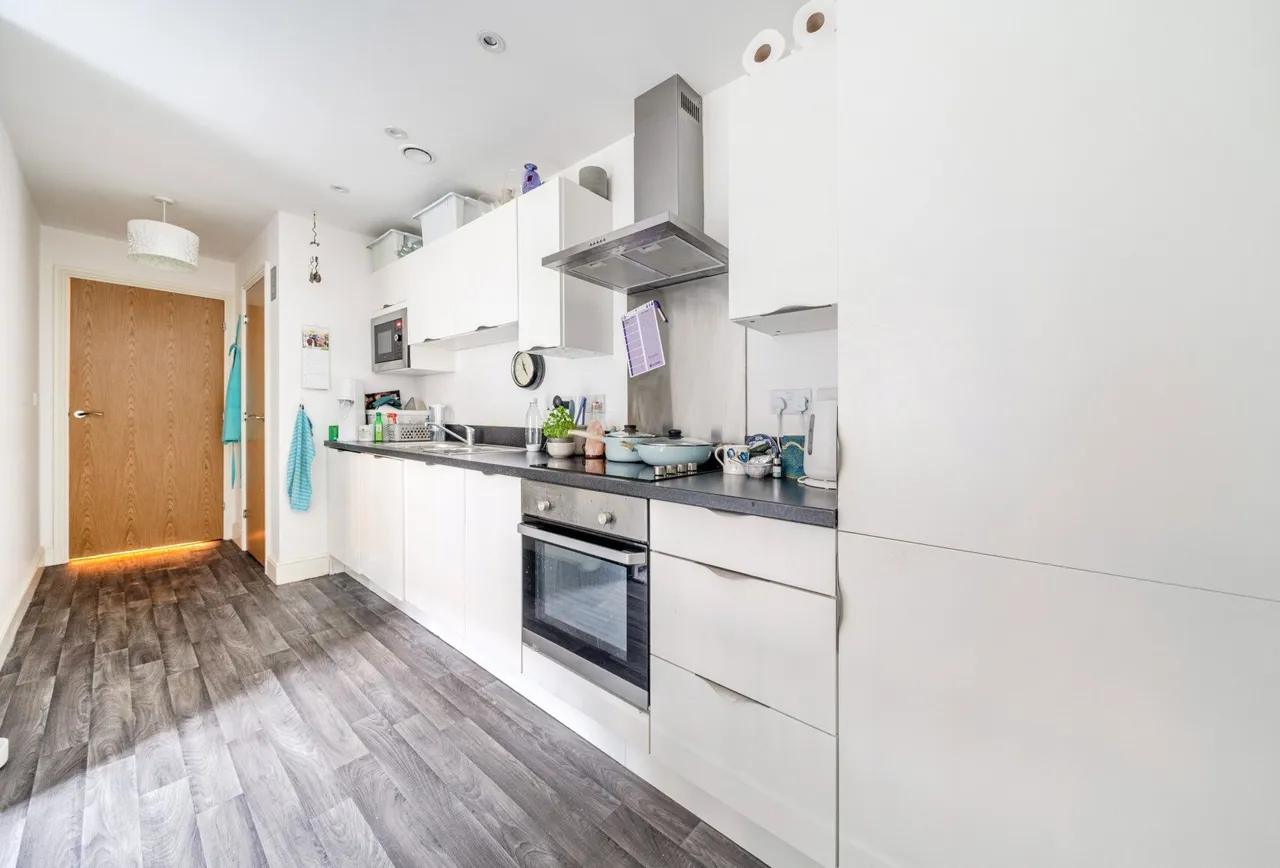 Whitchurch Lane, Bristol, BS14 0TL, photo 5