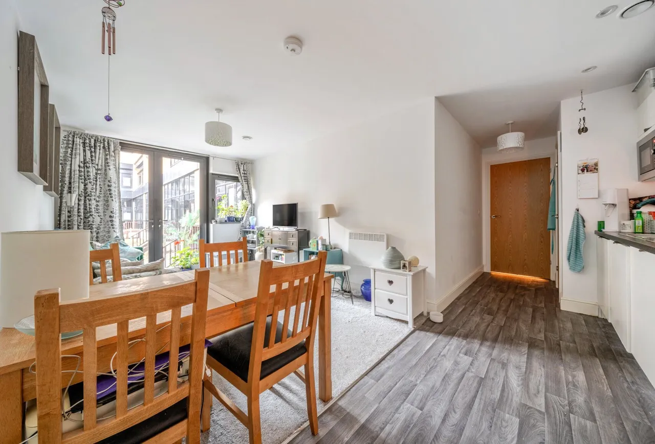 Whitchurch Lane, Bristol, BS14 0TL, photo 4