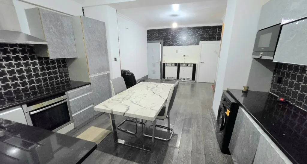 Holyoake Street, Droylsden, M43, photo 6