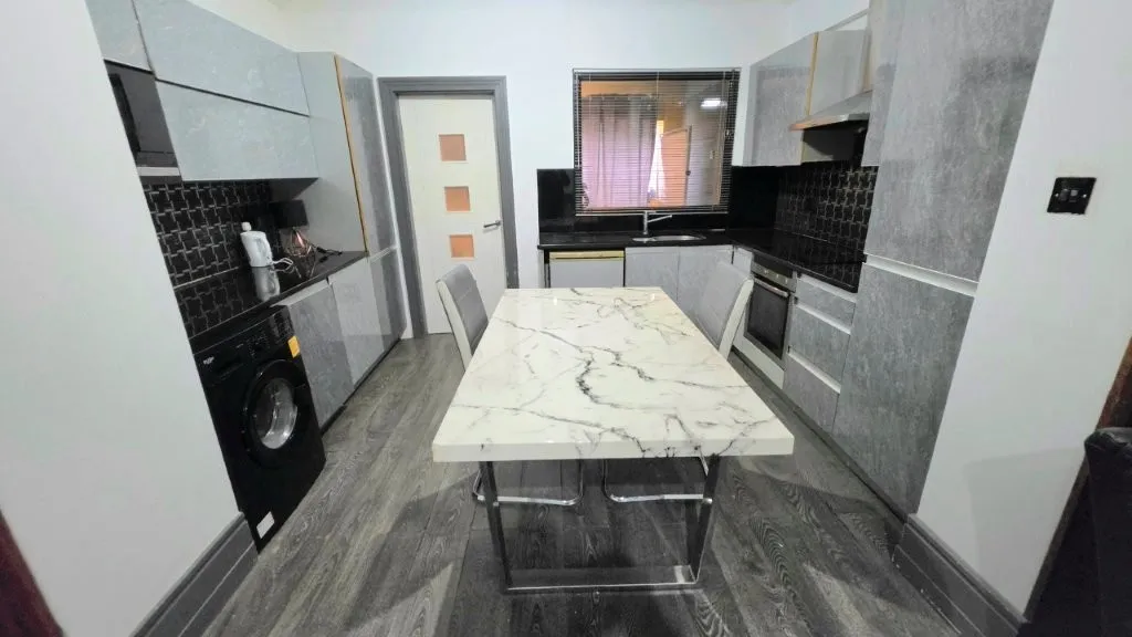 Holyoake Street, Droylsden, M43, photo 3
