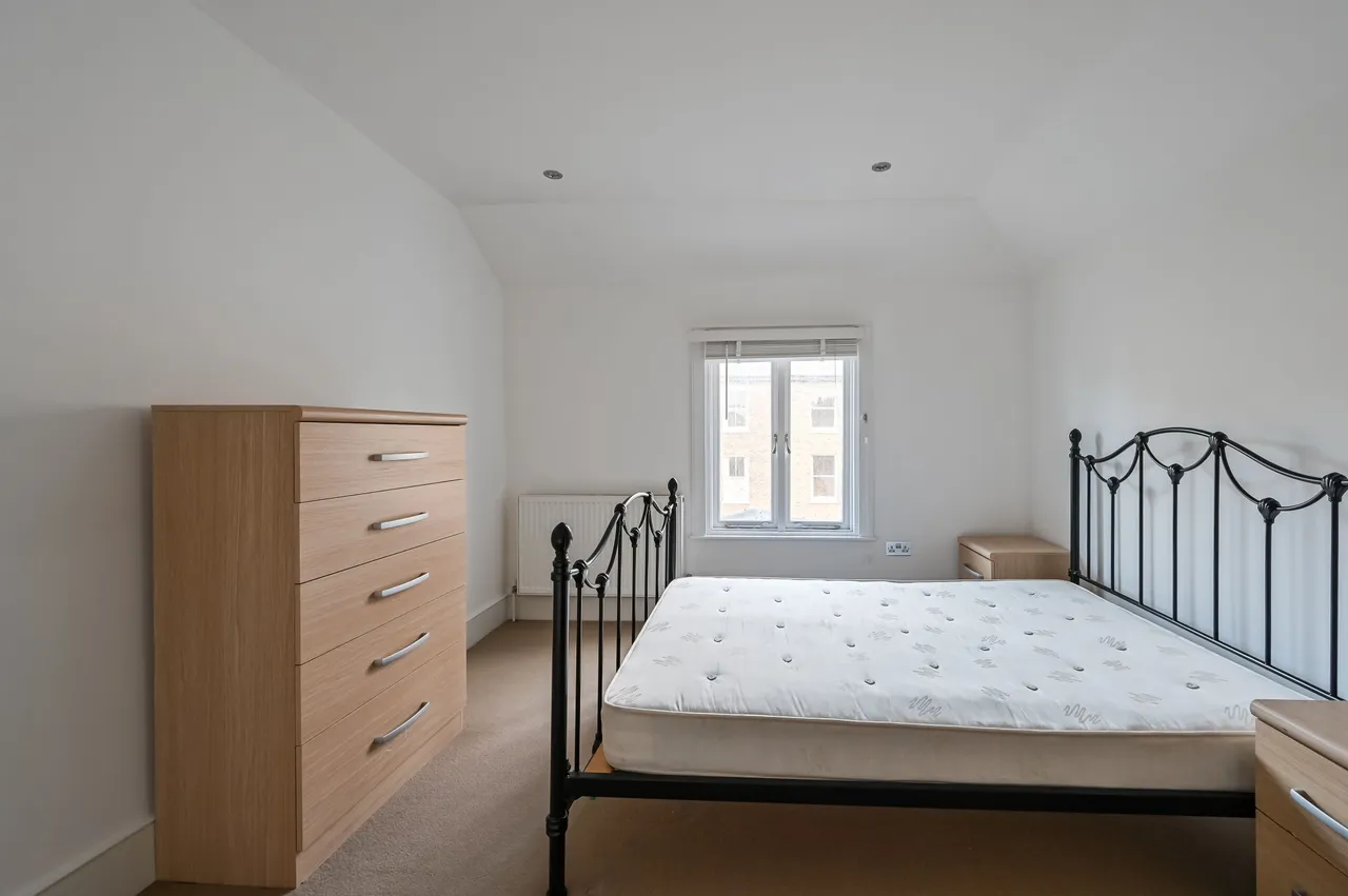 Flat 3, 97 Finsbury Park Road, London, photo 3