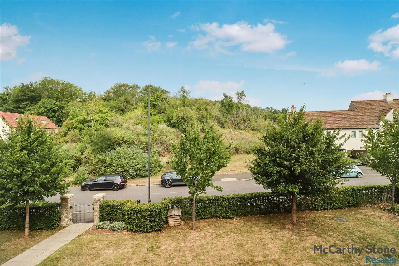 Barnhill Road, Chipping Sodbury, BS37, photo 4