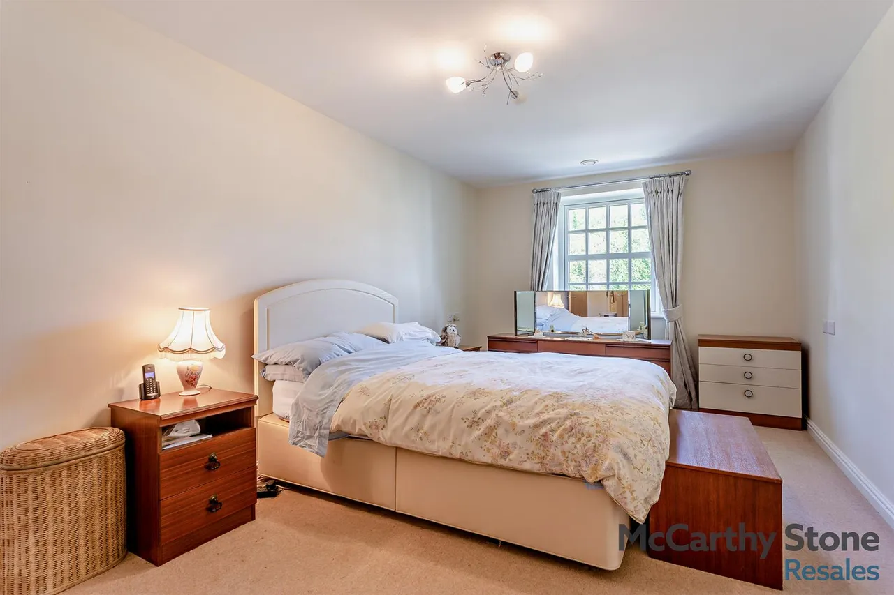 Barnhill Road, Chipping Sodbury, BS37, photo 6