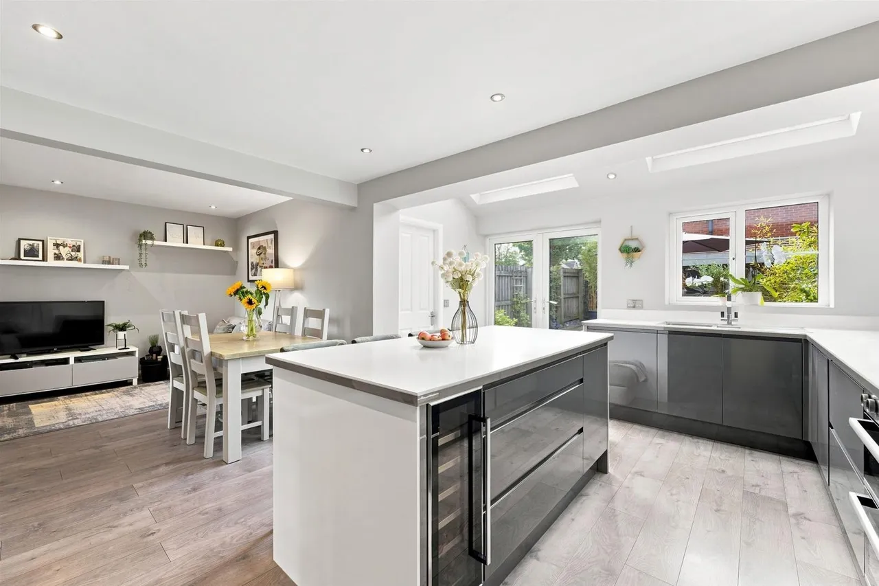 Loxley Close, Macclesfield, photo 4