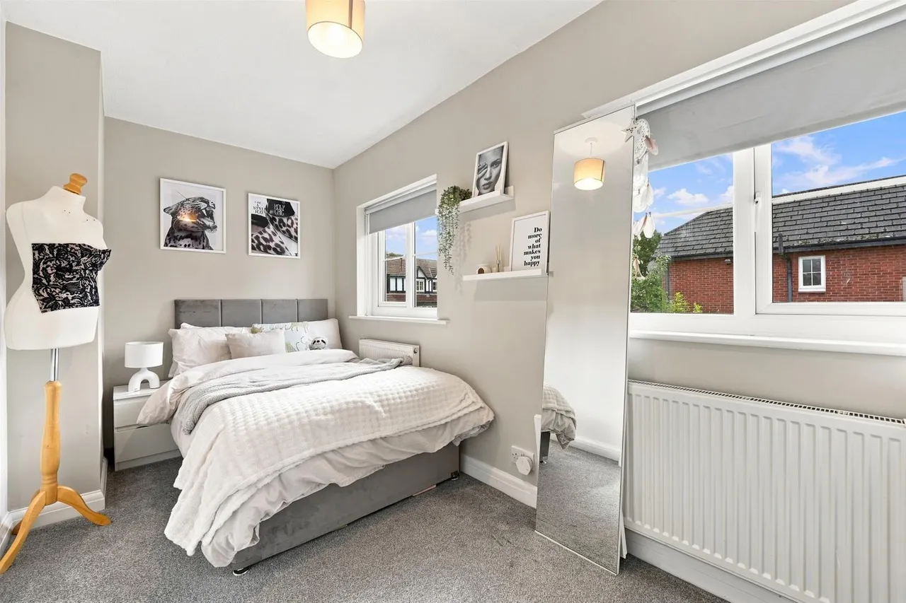 Loxley Close, Macclesfield, photo 16