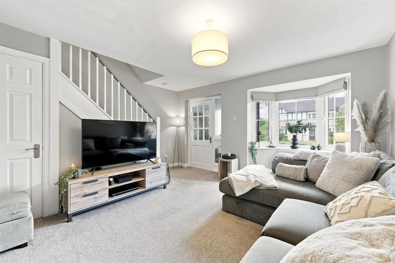 Loxley Close, Macclesfield, photo 6