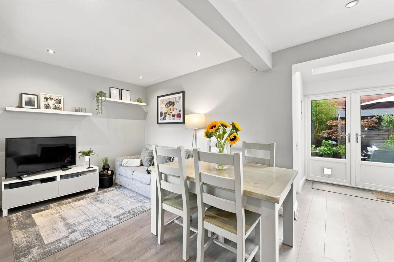 Loxley Close, Macclesfield, photo 9