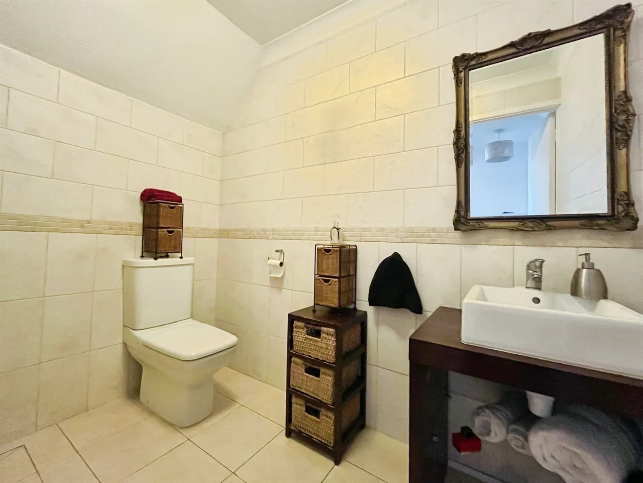 Lion Yard Huntingdon, PE26, photo 4