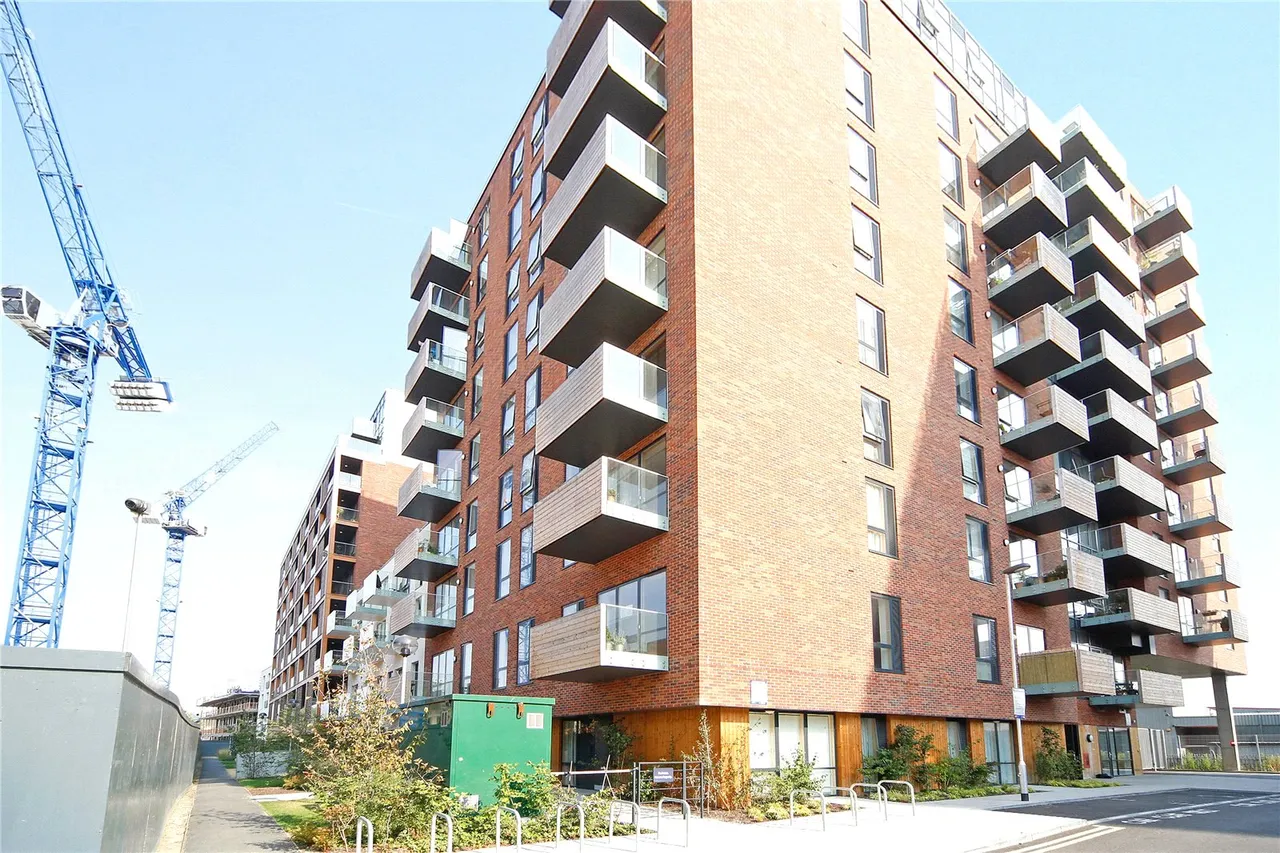 Barry Blandford Way, London, E3, photo 11