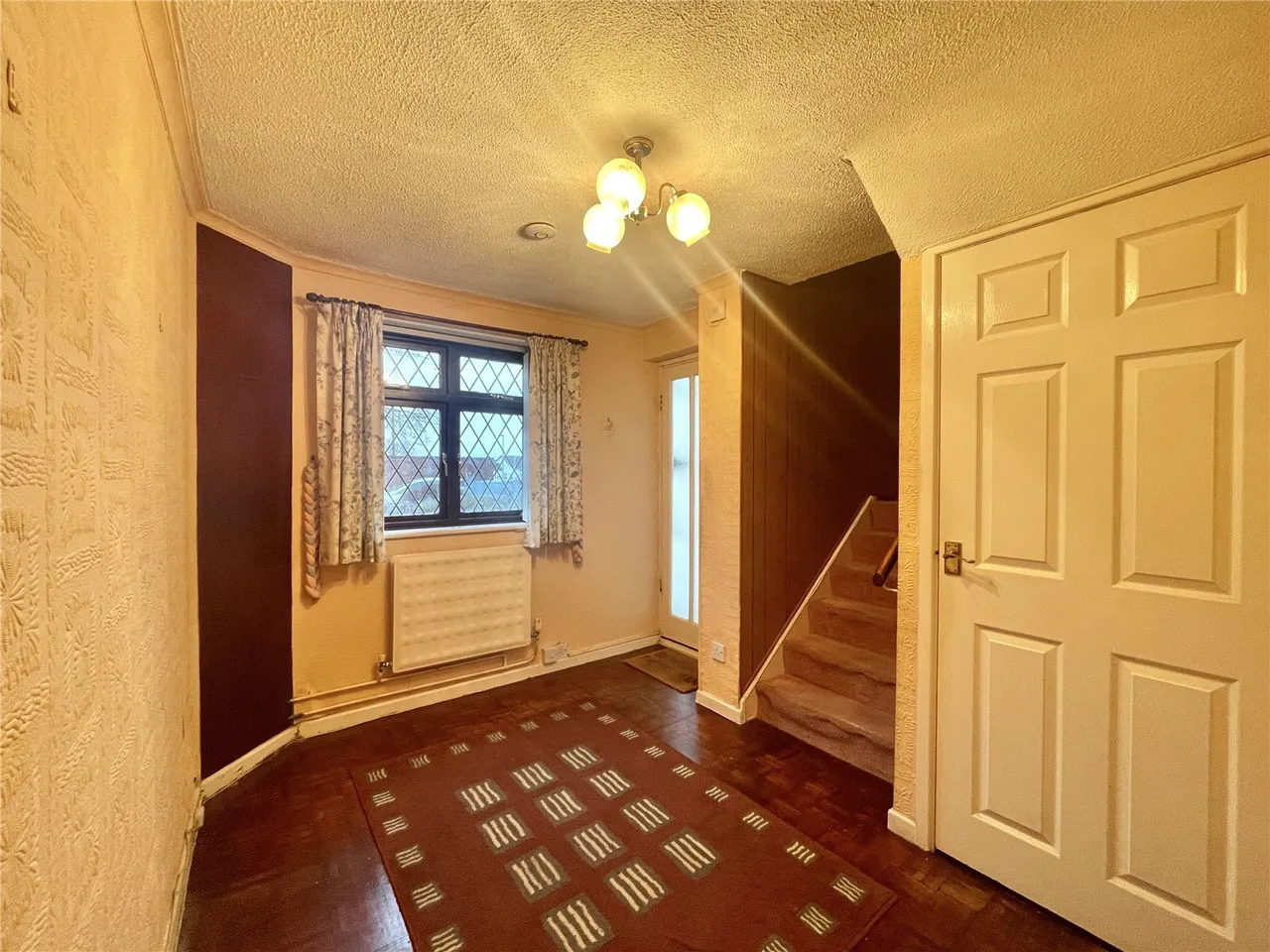 St. Marys Close, Hale Village, L24, photo 5