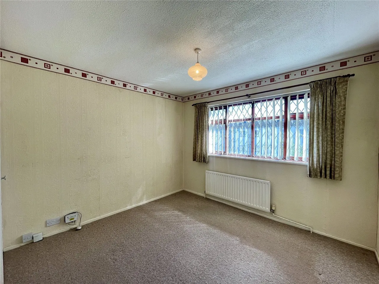 St. Marys Close, Hale Village, L24, photo 12