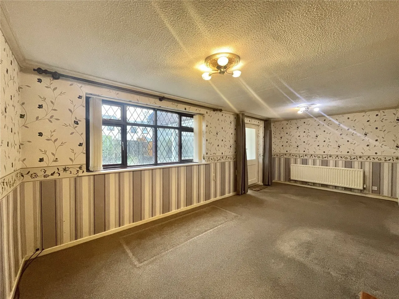 St. Marys Close, Hale Village, L24, photo 8