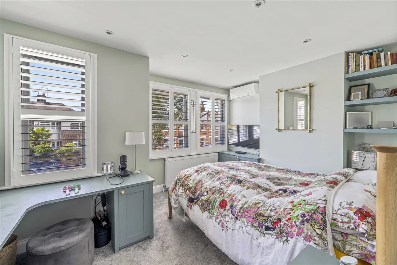 Blackmores Grove, Teddington, TW11 9AE, photo 10