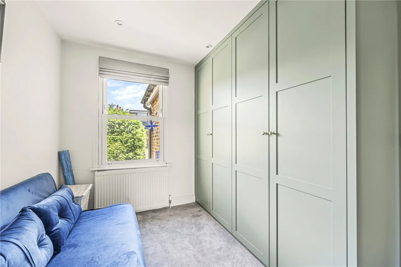 Blackmores Grove, Teddington, TW11 9AE, photo 12