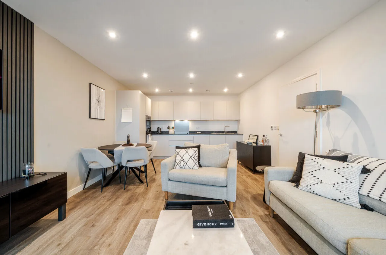 Acton, W3, photo 15