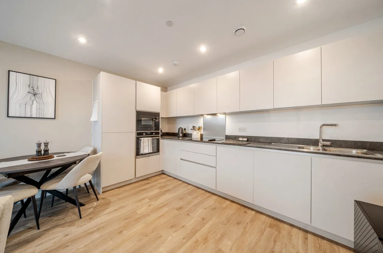 Acton, W3, photo 7
