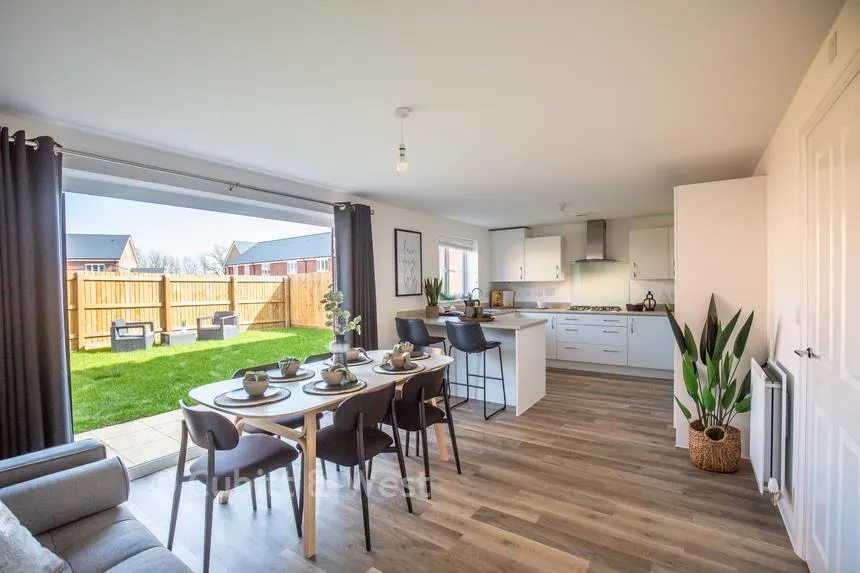 Liberty Place, Wealden, BN27, photo 3