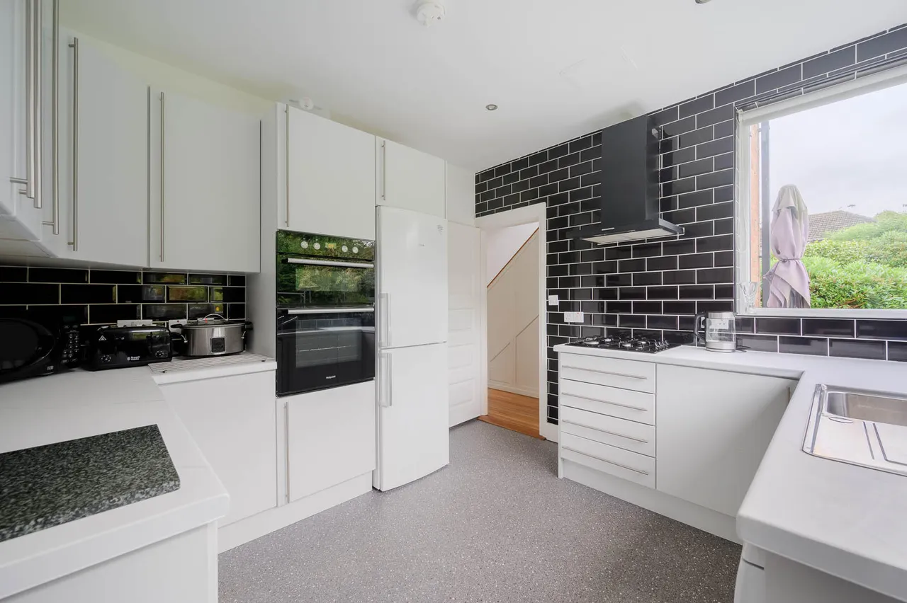Cairnburn Crescent, belmont, BT4, photo 13