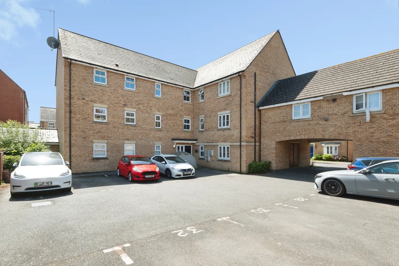 Alchester Court, Towcester, NN12, photo 12