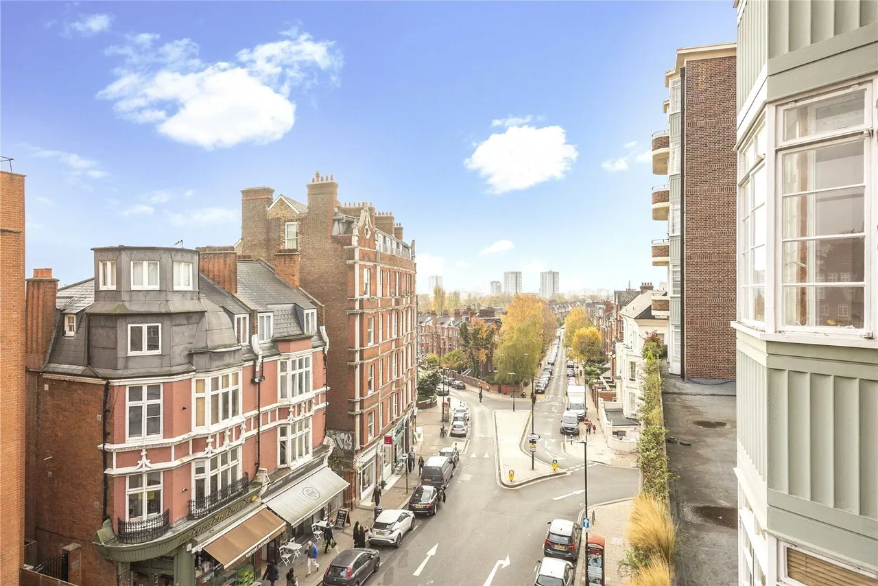 Finchley Road, Swiss Cottage, NW3, photo 13