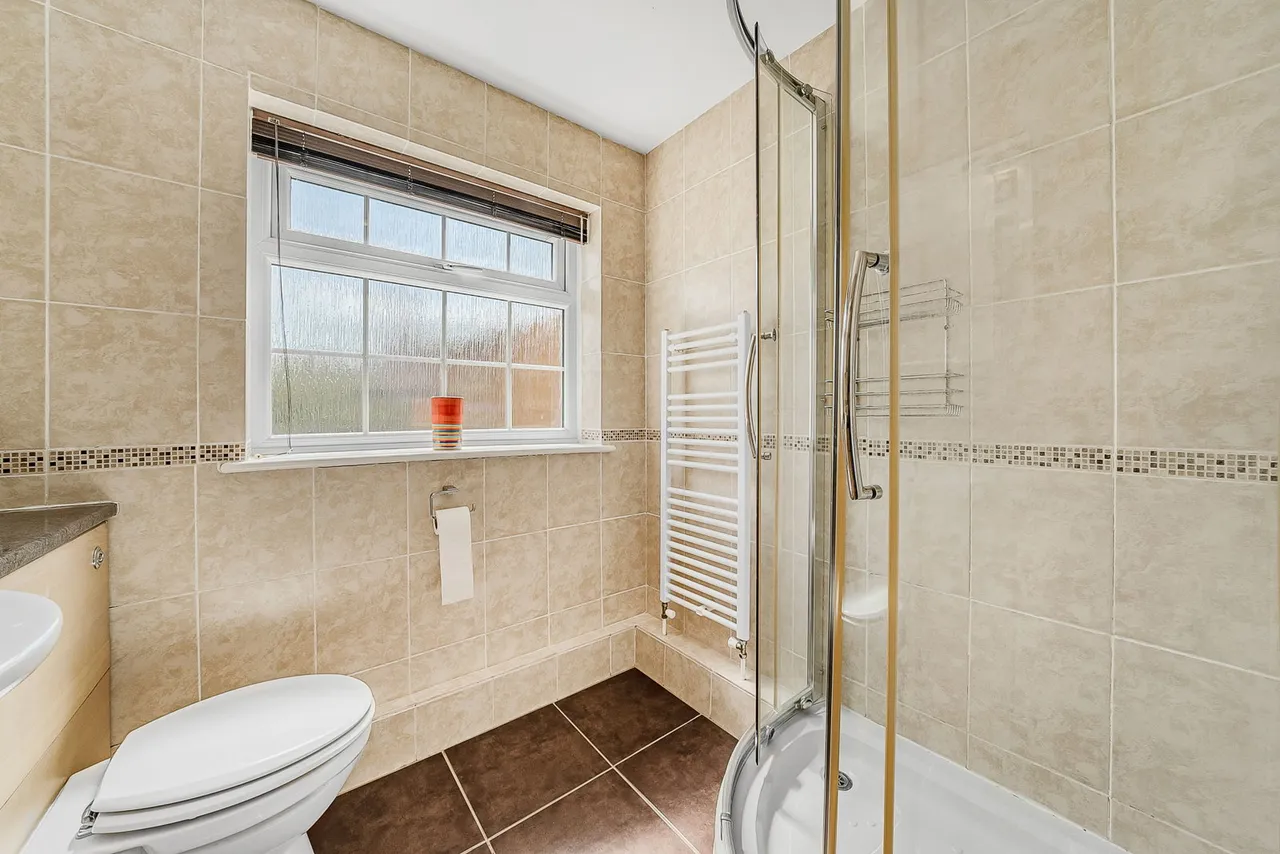 Mead Road, Edenbridge, TN8, photo 18