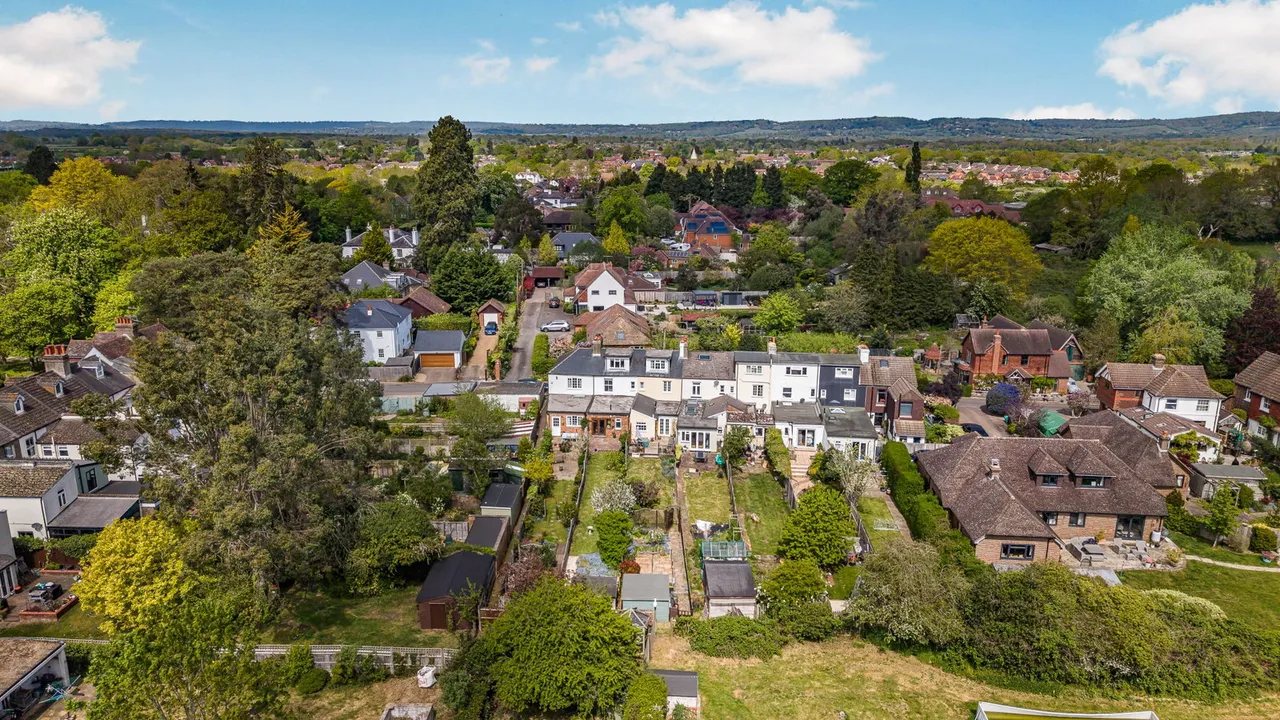 Mead Road, Edenbridge, TN8, photo 30