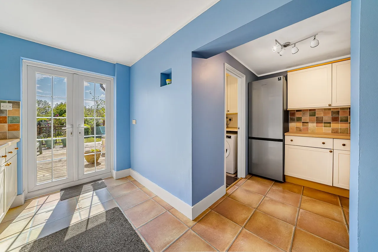 Mead Road, Edenbridge, TN8, photo 14