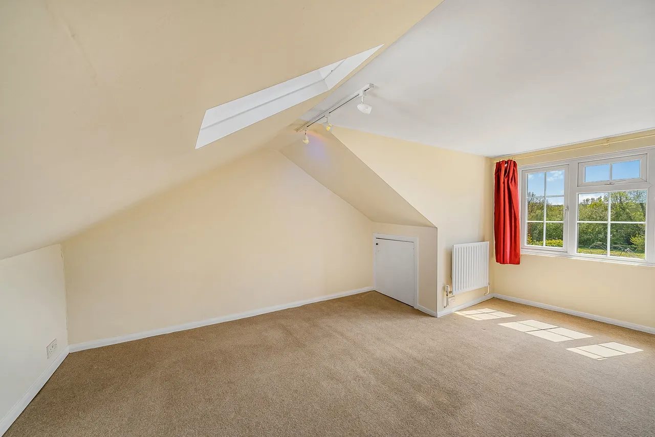 Mead Road, Edenbridge, TN8, photo 23