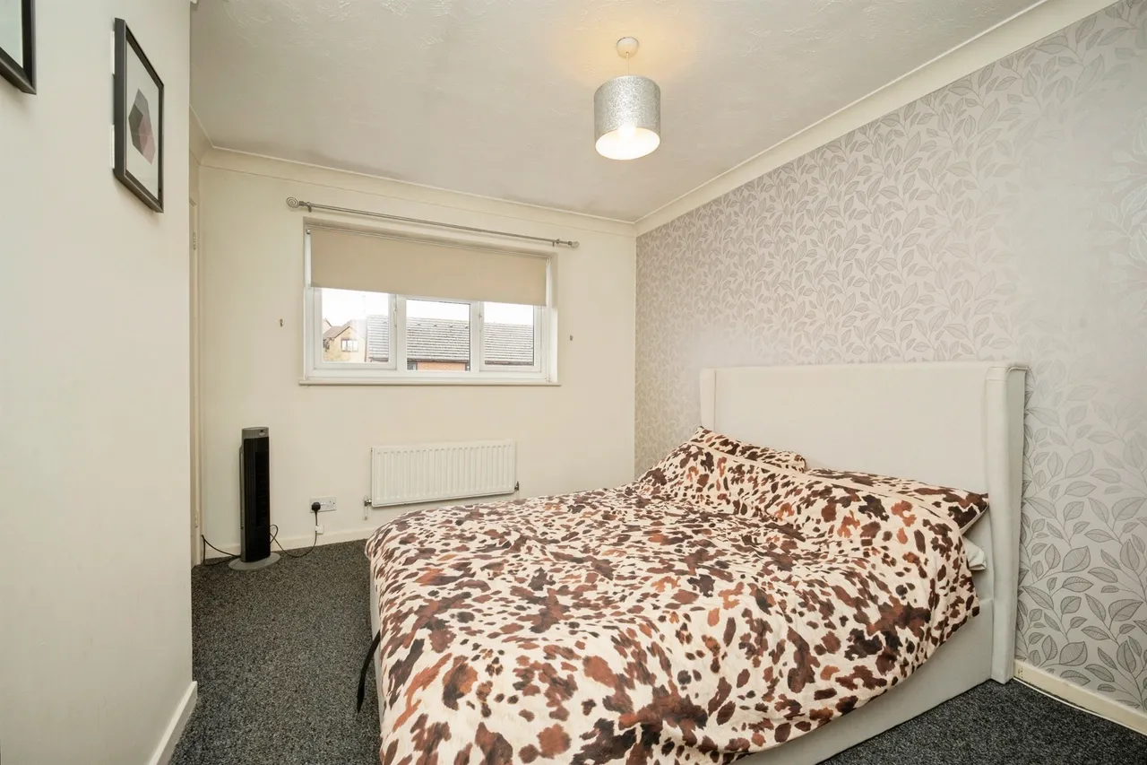 Avern Close, Tipton, DY4, photo 11