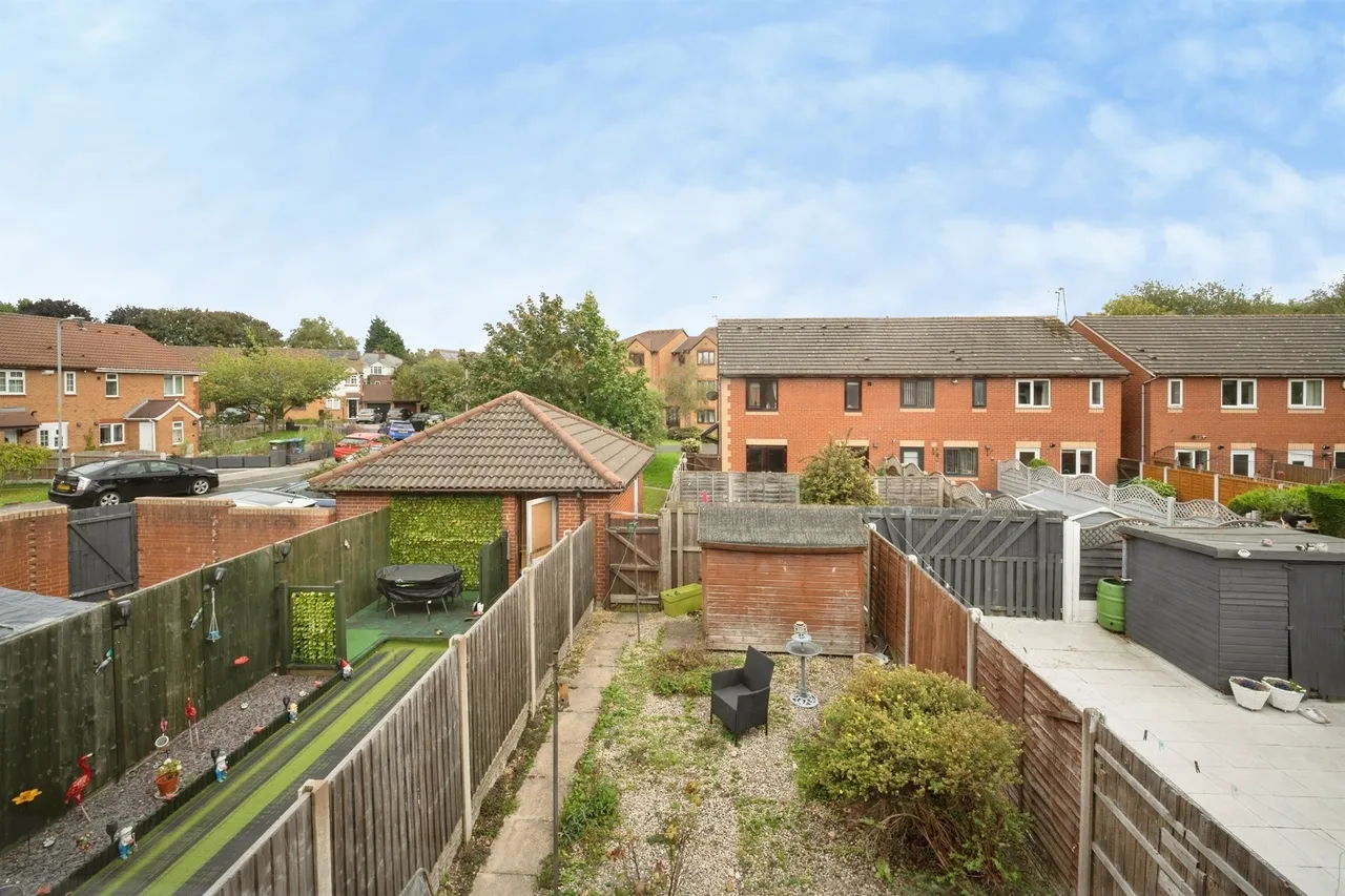 Avern Close, Tipton, DY4, photo 21