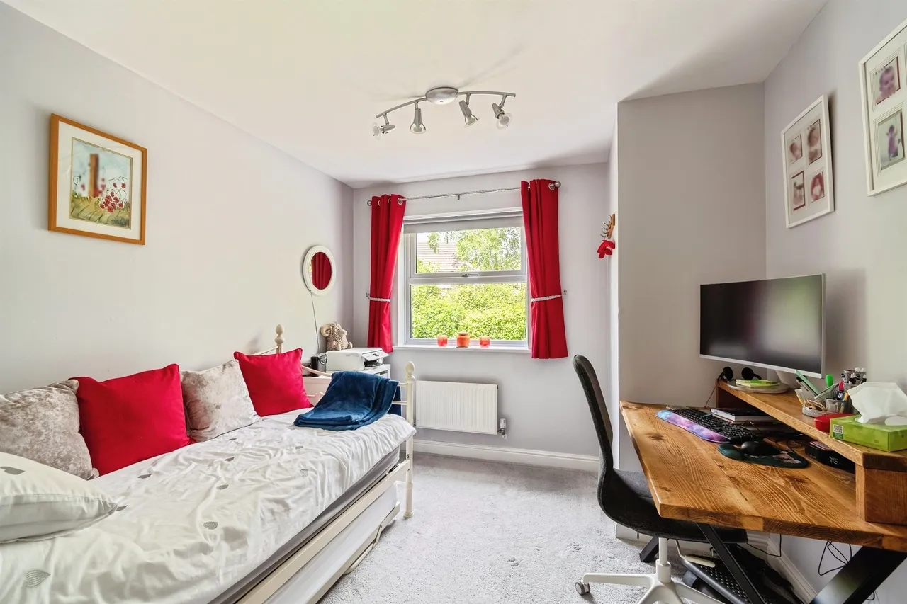 Sheepscroft, Chippenham, SN14, photo 13