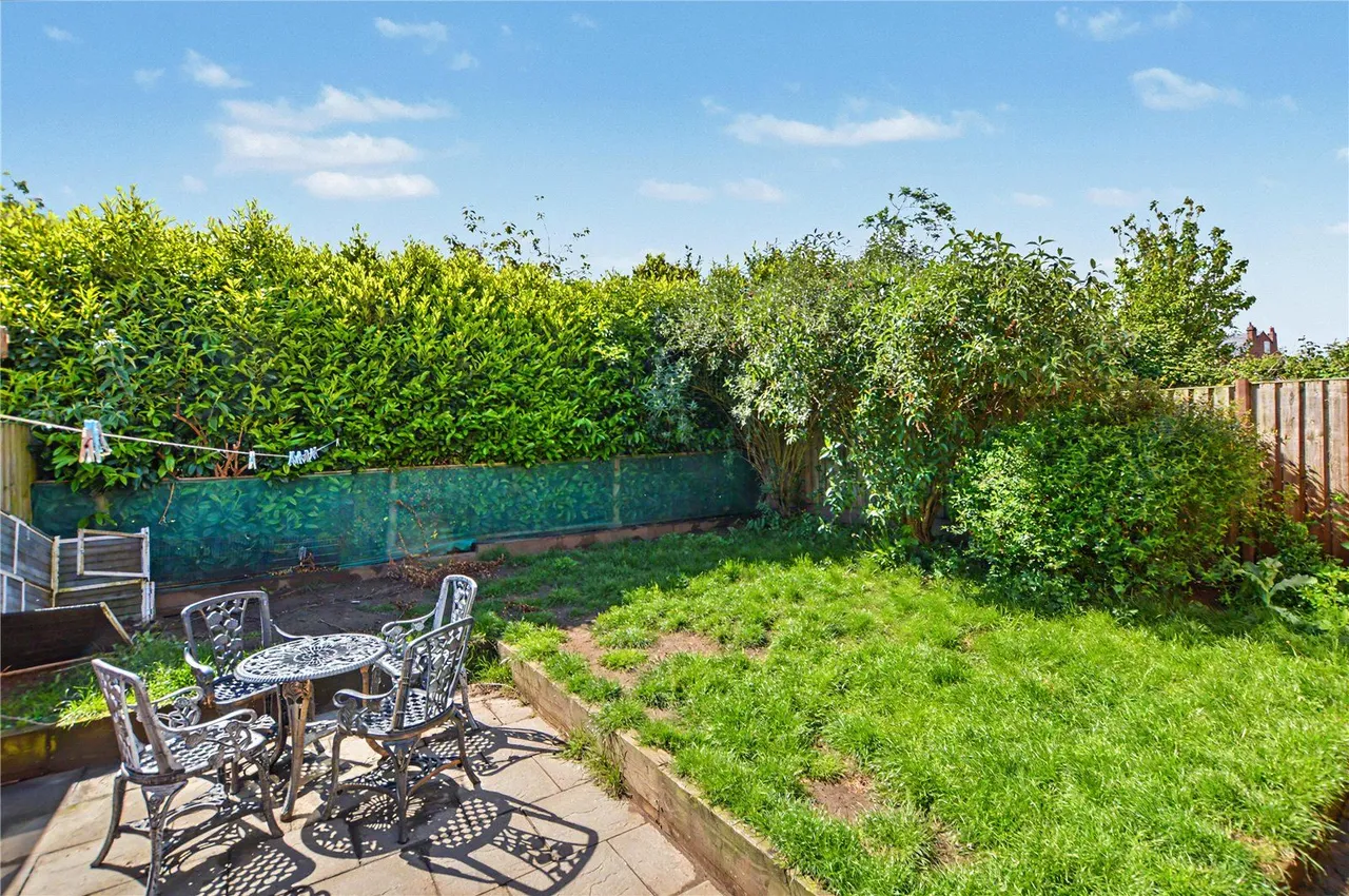 Windsor Crescent, Rothwell, LS26, photo 7
