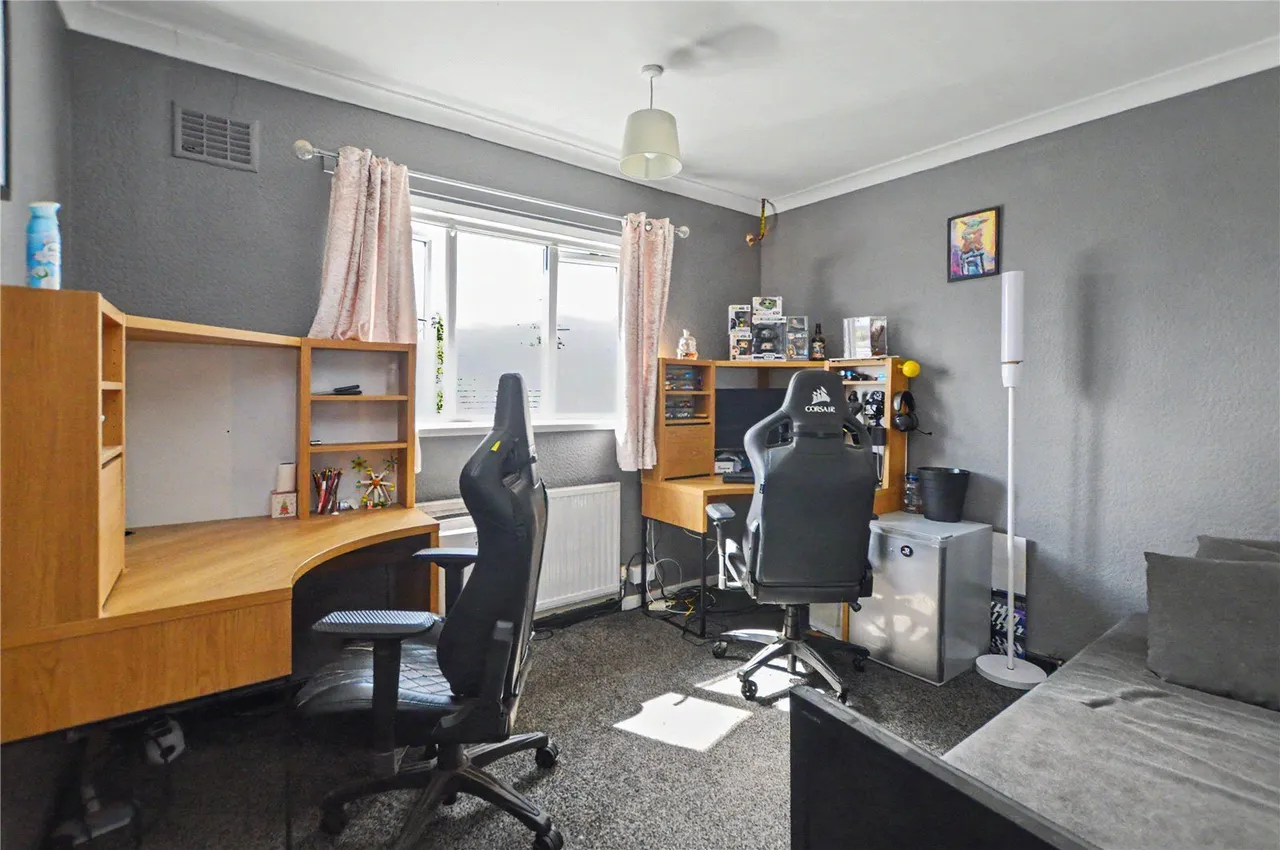 Windsor Crescent, Rothwell, LS26, photo 6