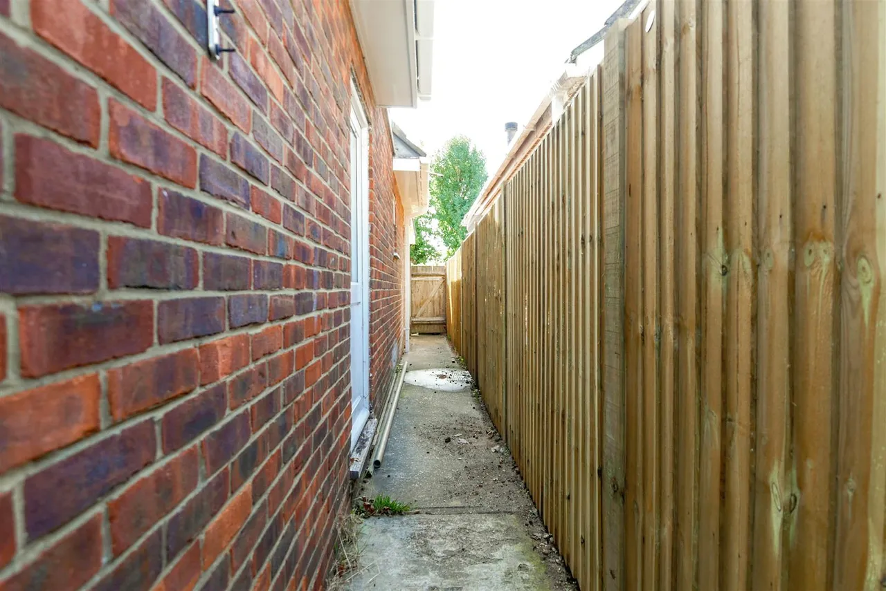 Timberleys, Littlehampton, photo 16
