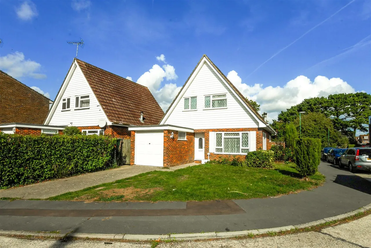 3 bed house for sale, Timberleys, Littlehampton