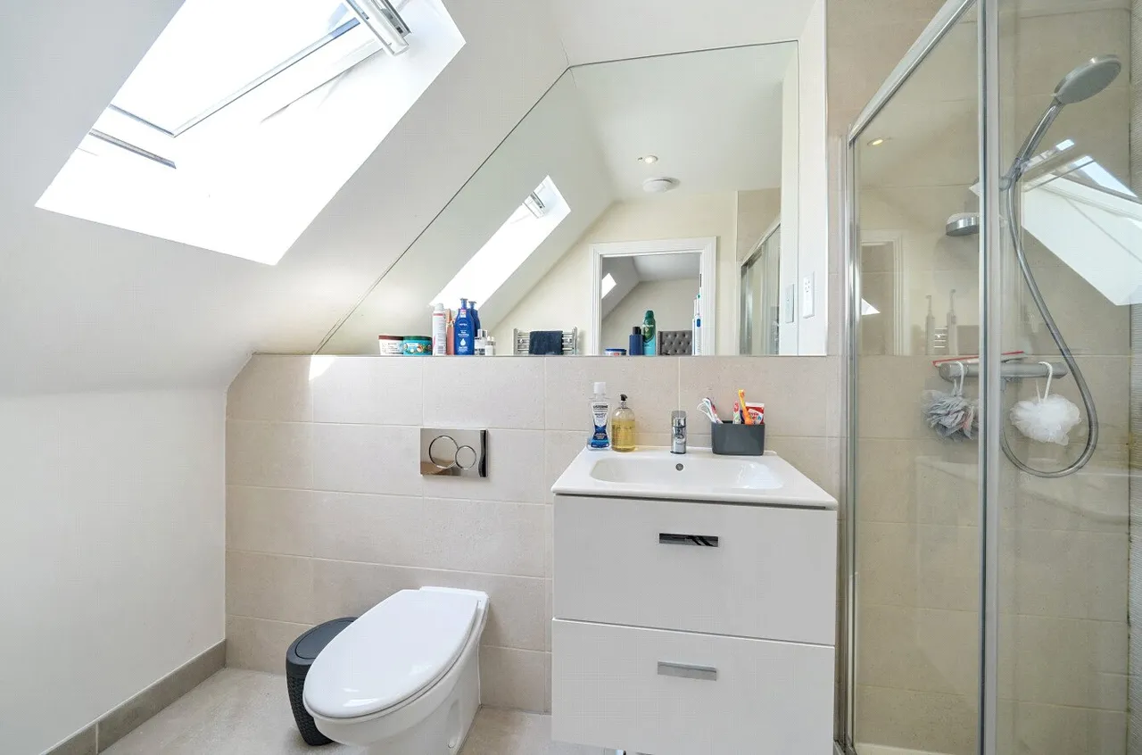 Alden Copse, Tongham, Surrey, GU10 1FR, photo 13