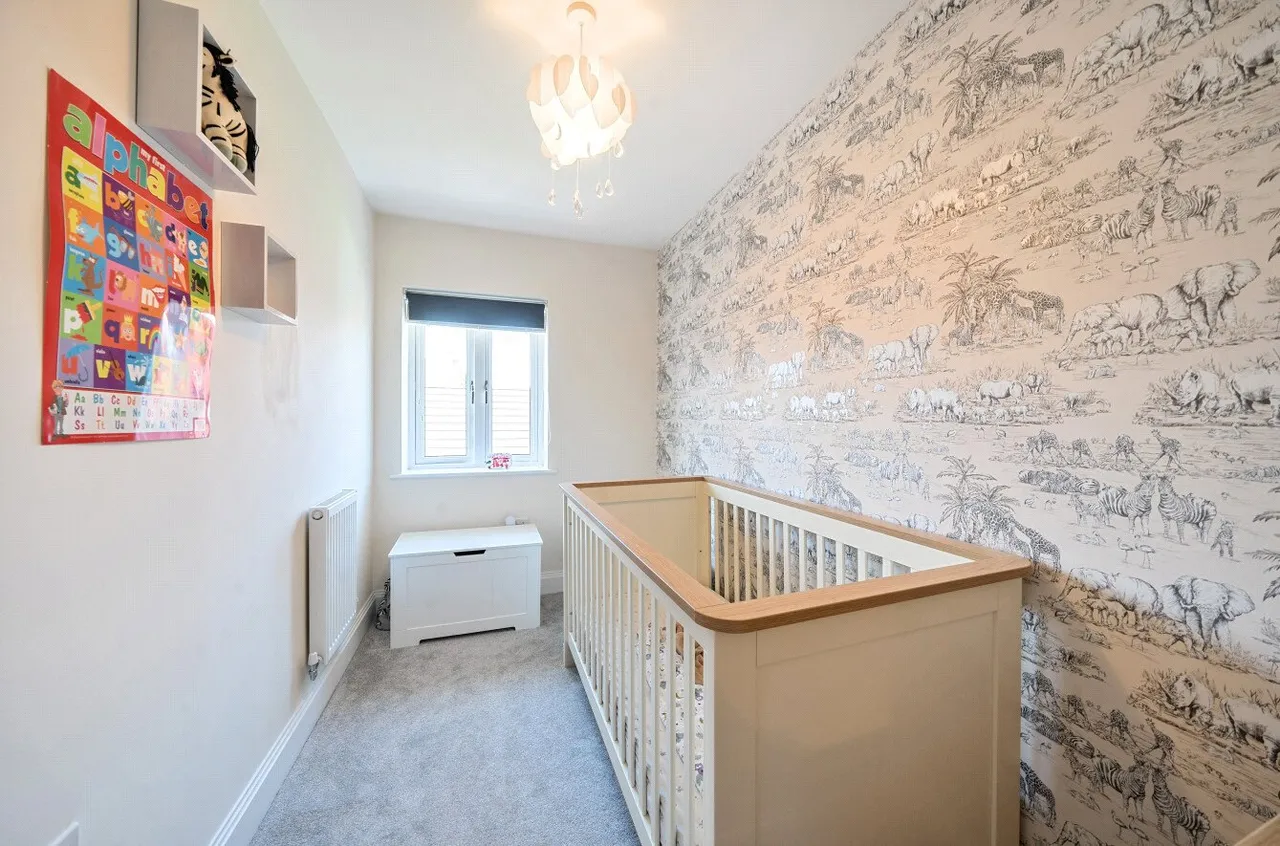 Alden Copse, Tongham, Surrey, GU10 1FR, photo 12